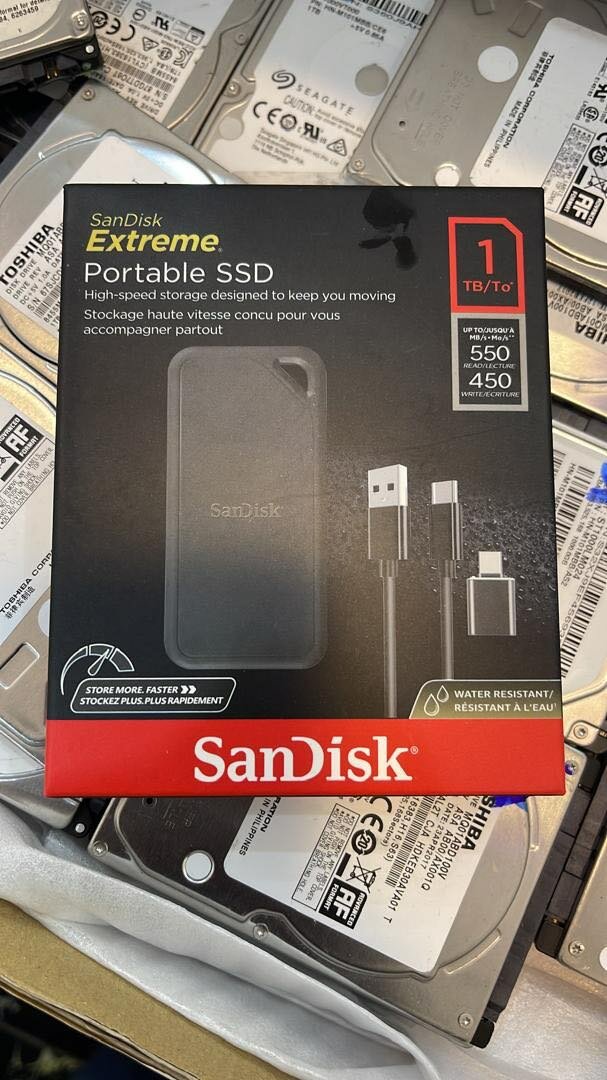 SAND DISK PORTABLE SSD DRIVES ..