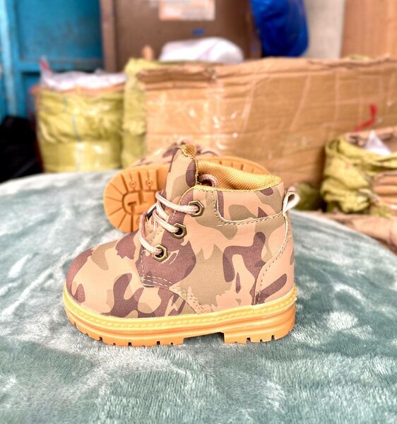 Baskets enfant