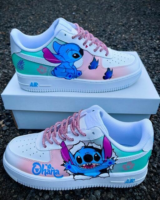 Sneakers personnalisées Stitch
