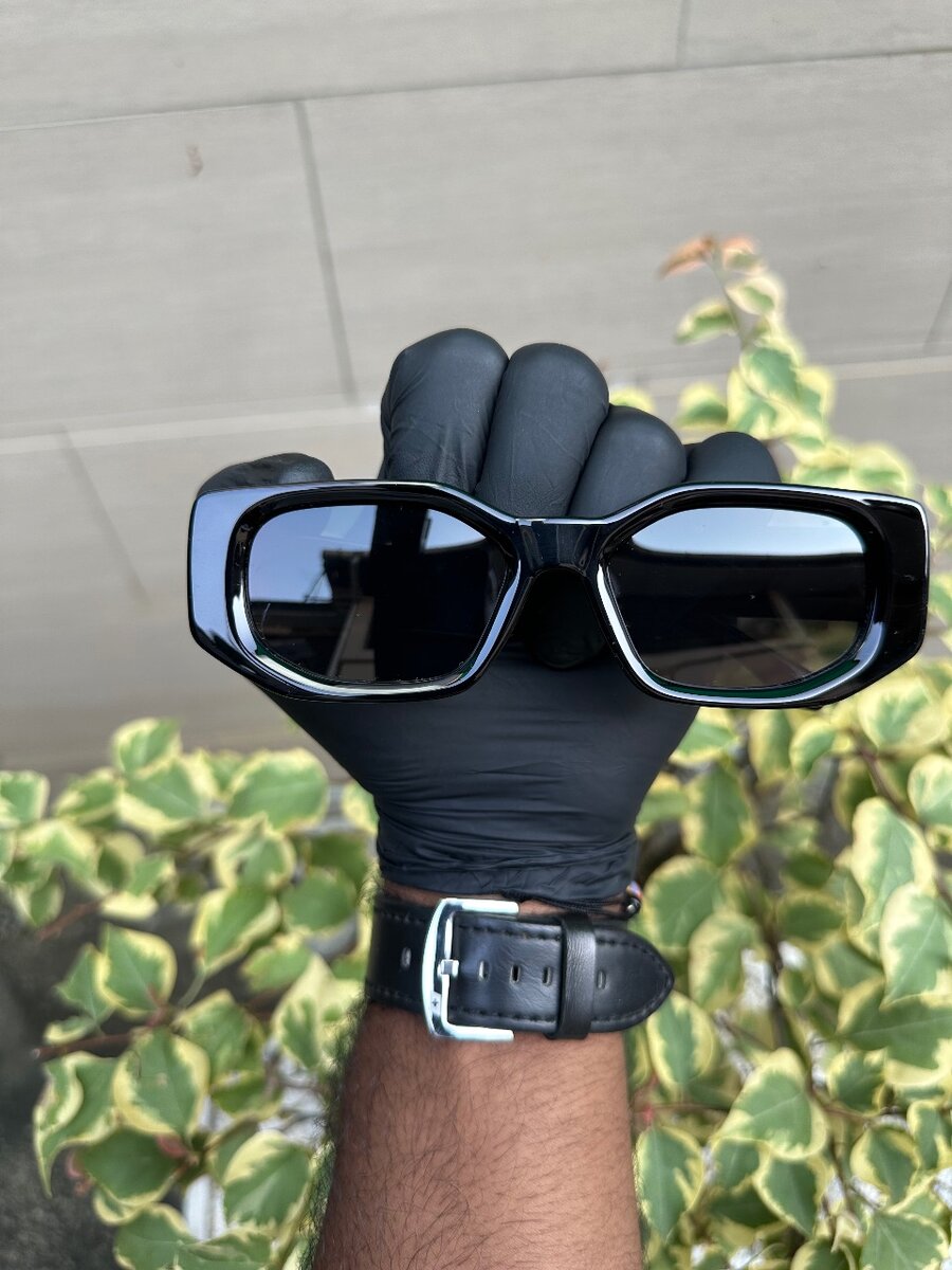 Lunettes de soleil rectangulai