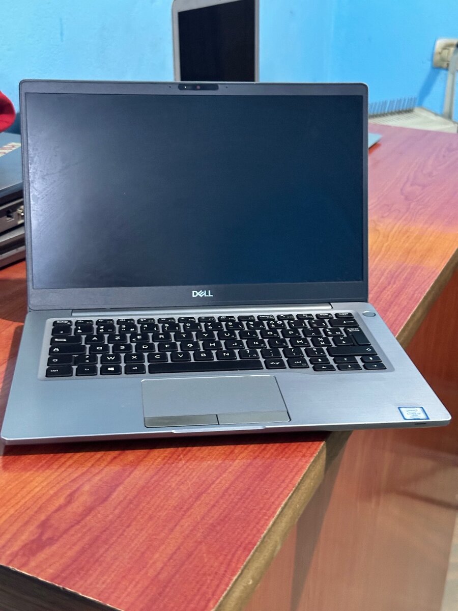 Ordinateur portable Dell élégant