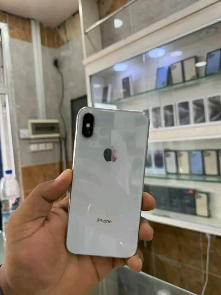 iPhone X 64 Go Gris Sidéral