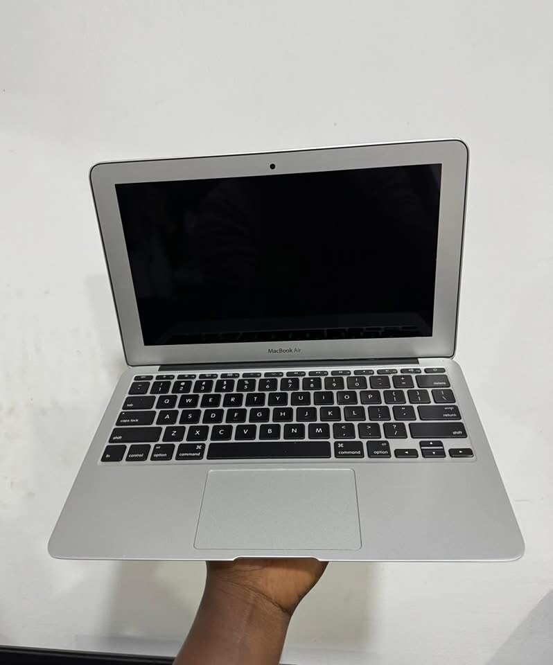 MacBook Air 13" - Léger et Puissant