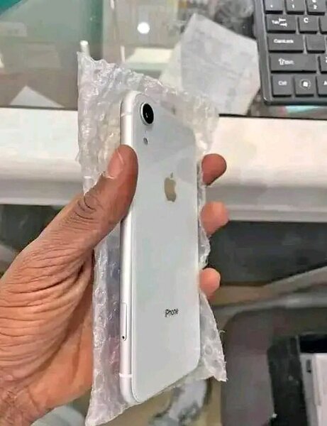 iPhone 64GB Débloqué