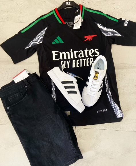 Arsenal football jersey