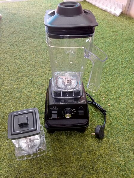 Rafiiq and lefon blender