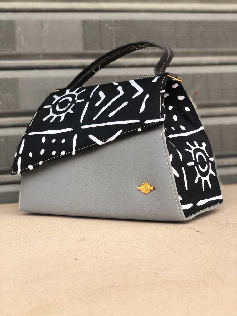 Sac à main artisanal chic