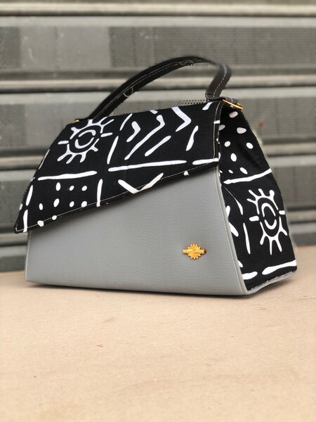 Sac à main artisanal chic