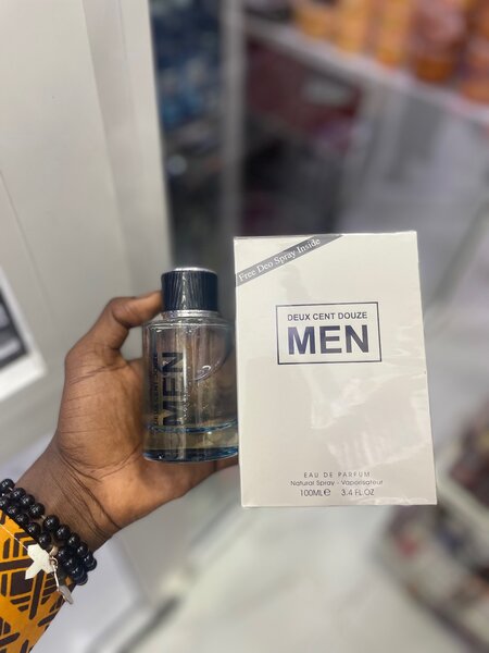 Parfums DEUX CENT DOUZE MEN
