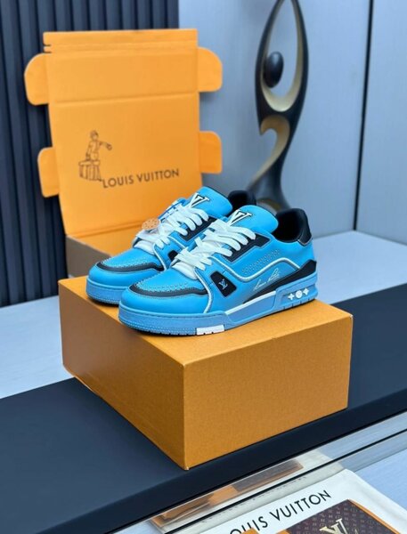 Baskets Louis Vuitton élégantes