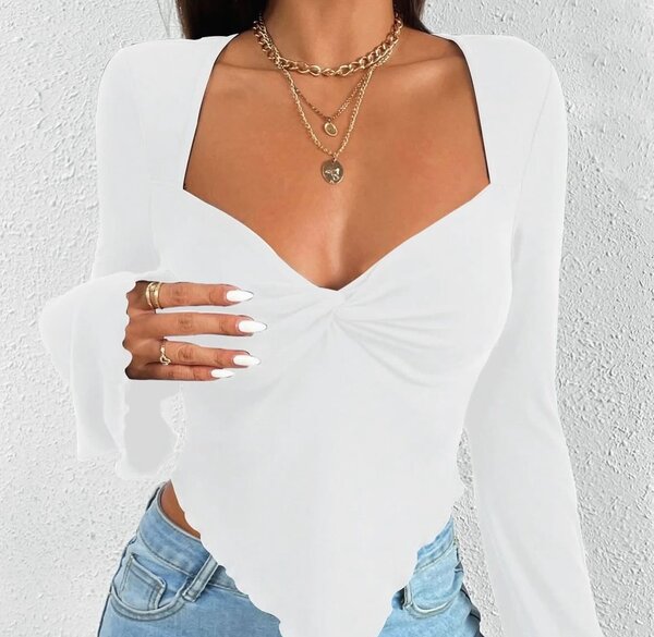 Blouse blanche élégante femme
