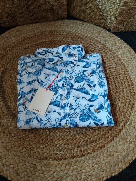 Chemise à motifs floraux homme