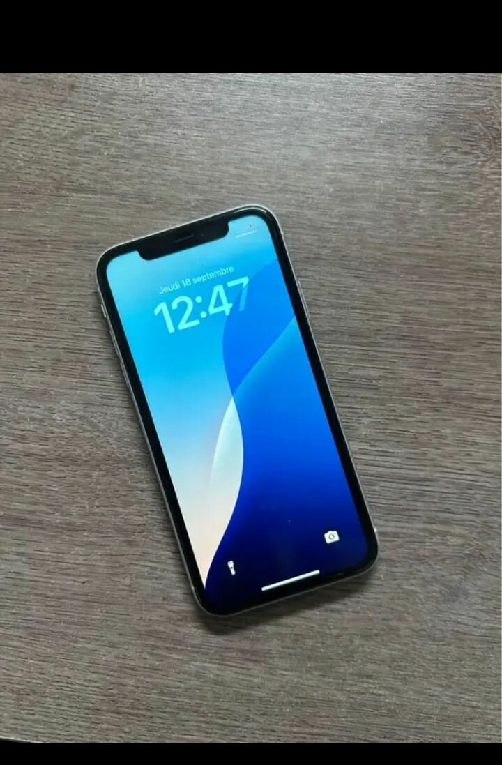 iPhone XR Blanc 64GB