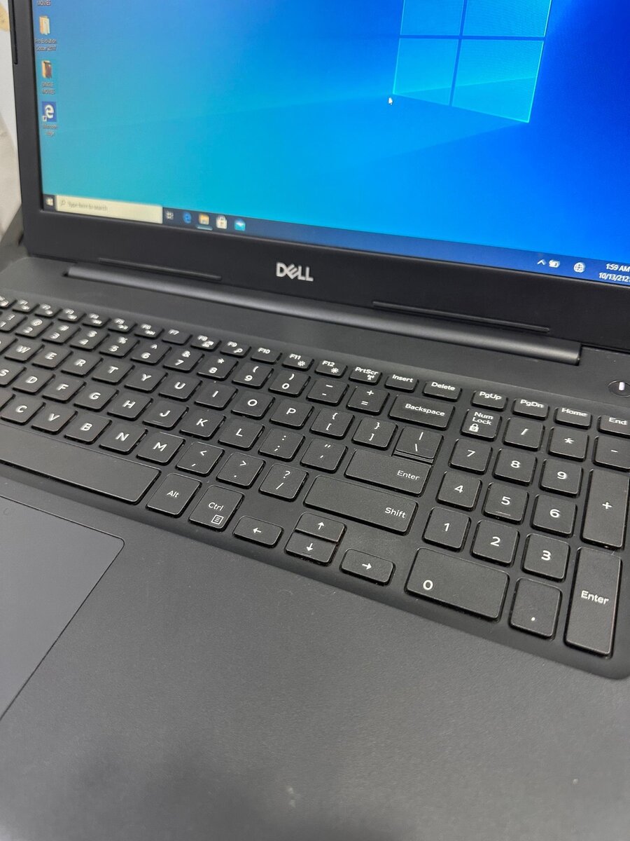DELL LATITUDE 3590
