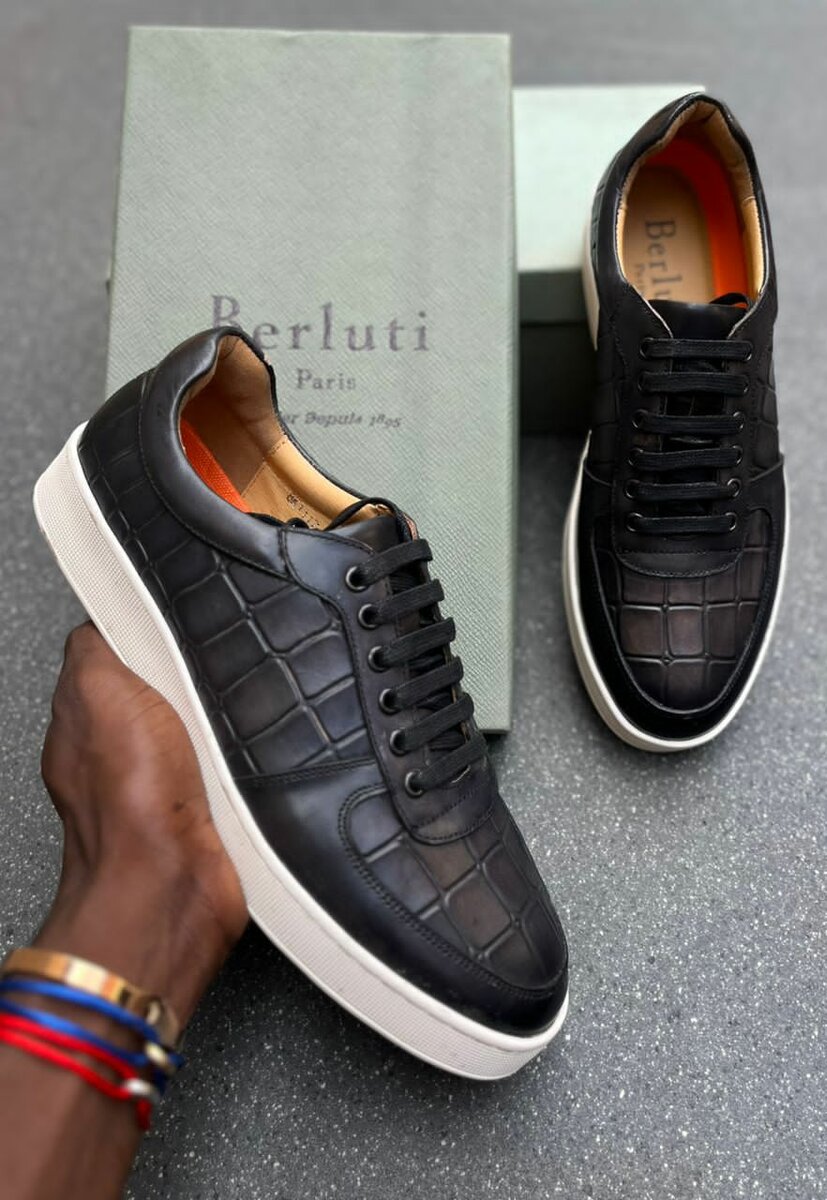 Baskets en cuir Berluti élégantes