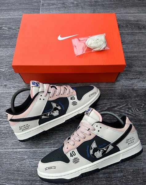 NIKE SB CUSTOM