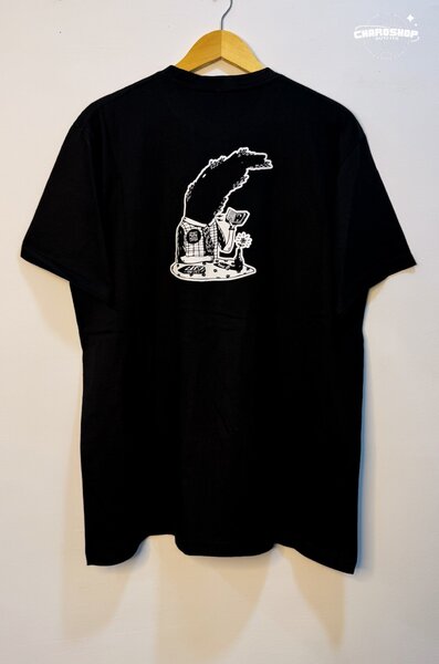 T-shirt noir avec design original