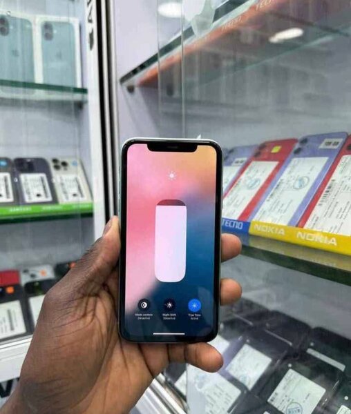 iPhone 11 128GB Vert