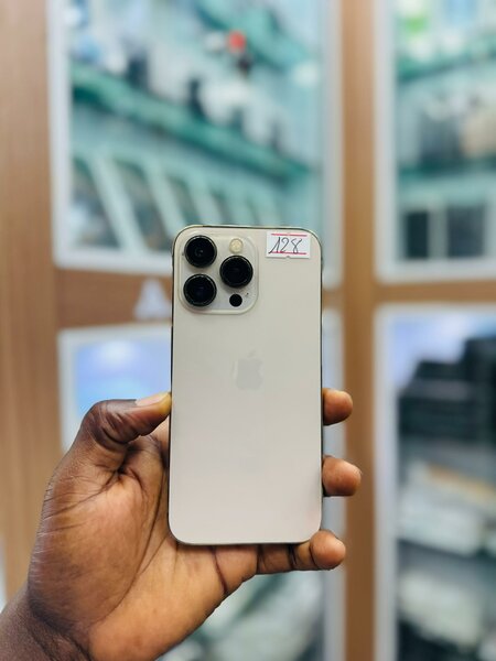 13 pro 128Go message écran