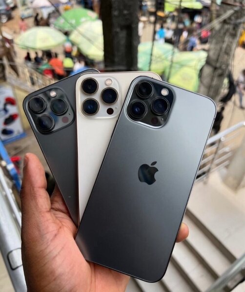 iPhone 13Pro UK USE GOODS ONLY