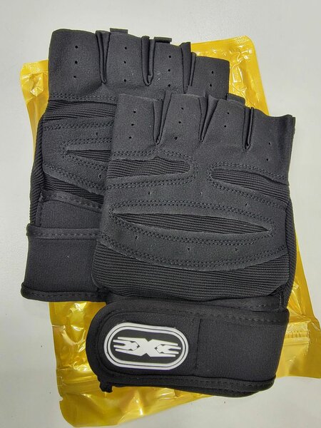 Gym gloves