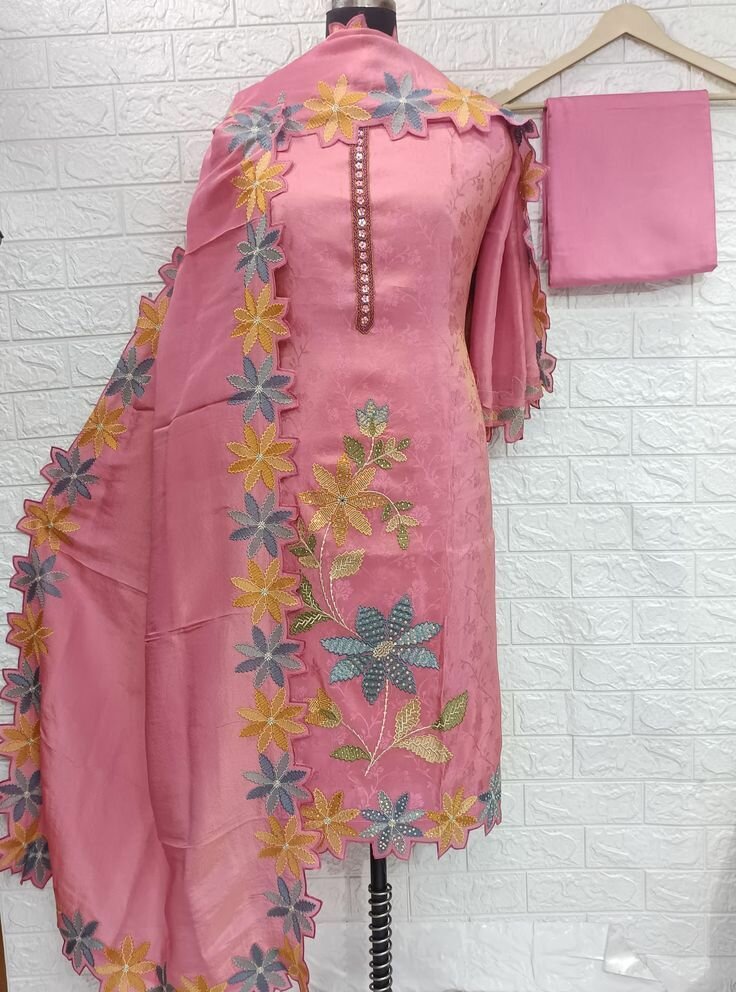 Organza 3 Peace Suit