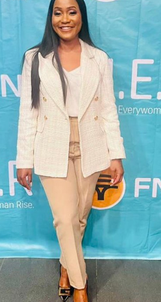 Veste beige avec boutons