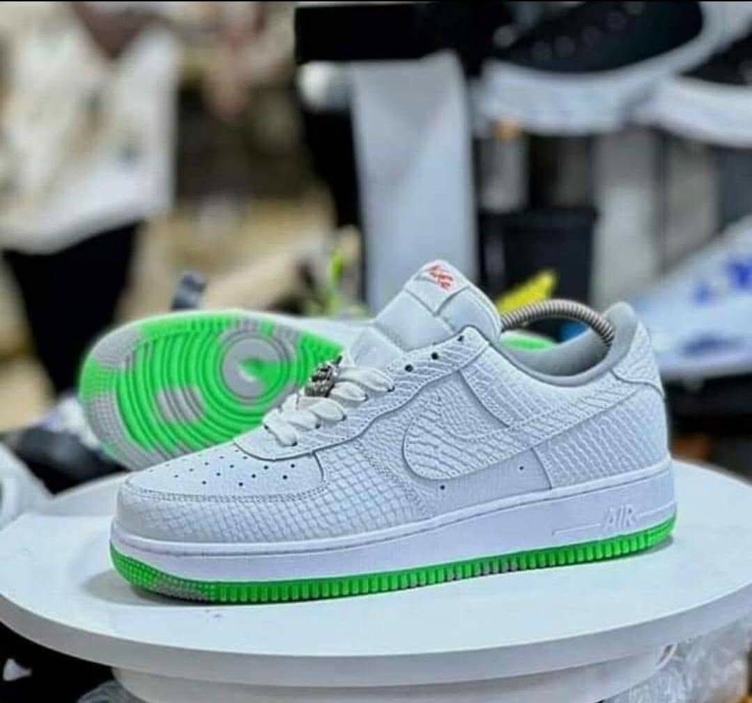 NIKE AIRFORCE REFLECTOR