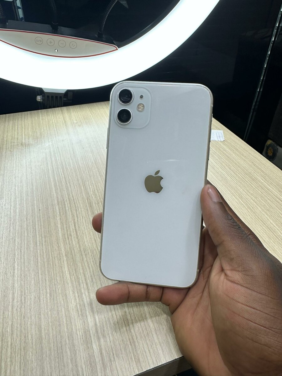 iPhone 11 simple 128 GB