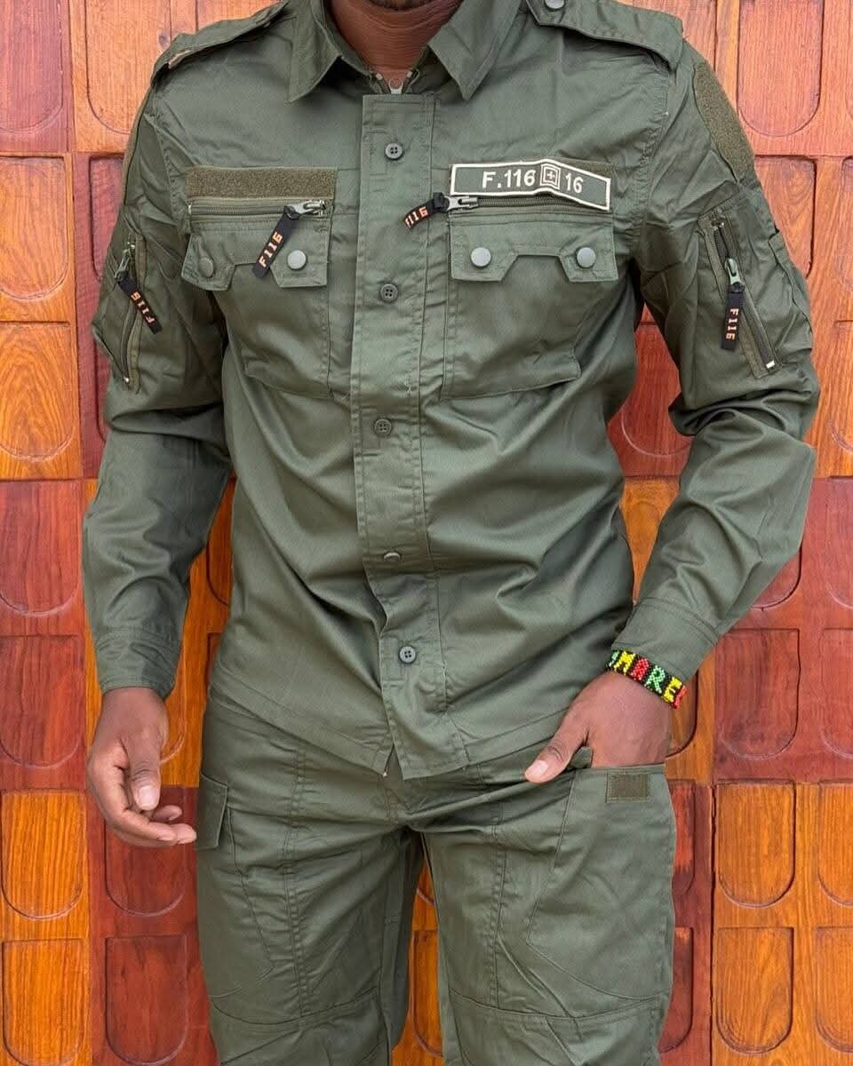 Ensemble tactique militaire homme
