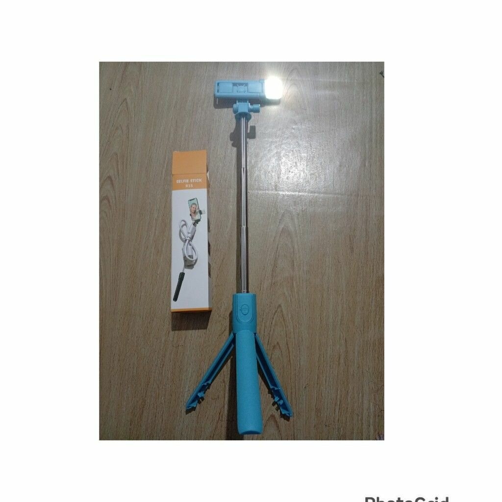 Trépied selfie rétro-éclairé