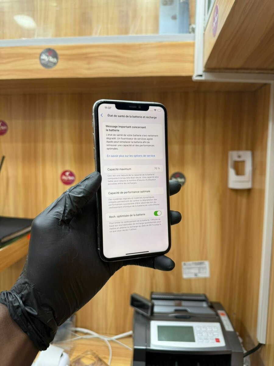 11 pro max seconde main  64go