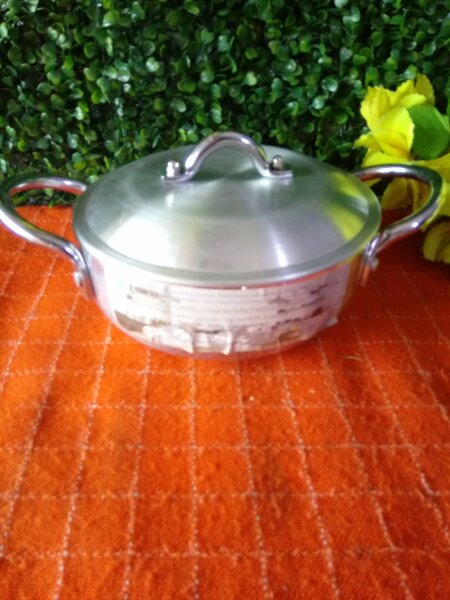 Casserole en acier inoxydable