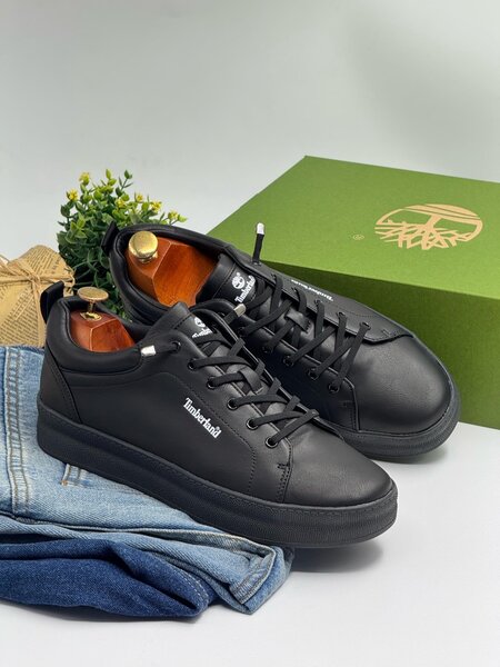 TIMBERLAND ALL BLACK