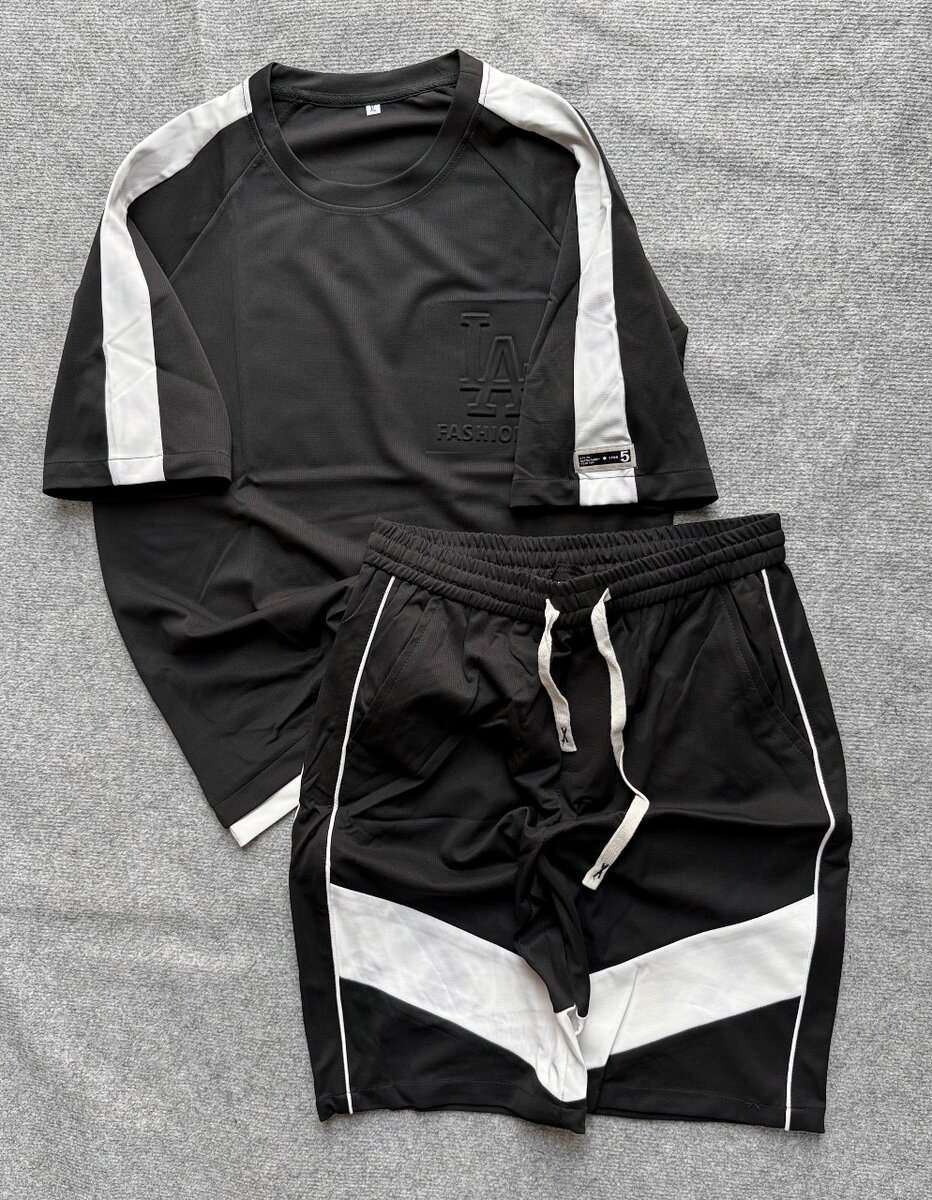 Complet culotte disponible