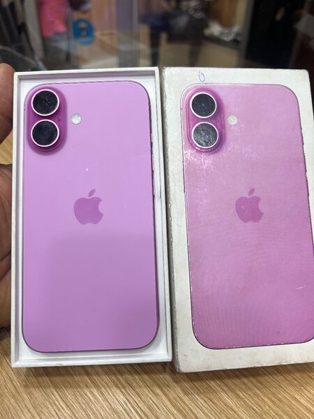 iPhone Violet 128GB