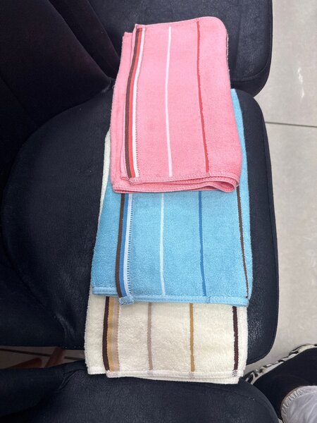 Lot de serviettes rayées 34x75