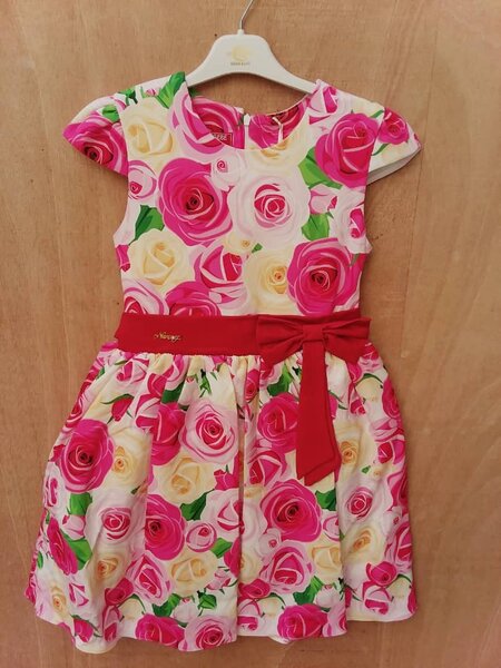 Robe élégante pour fille