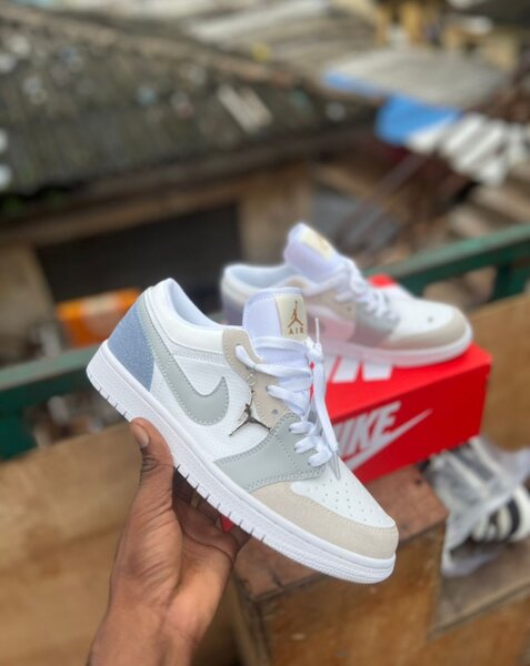 Jordan 1 low