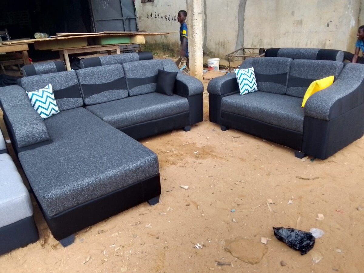 Ensemble de salon confortable