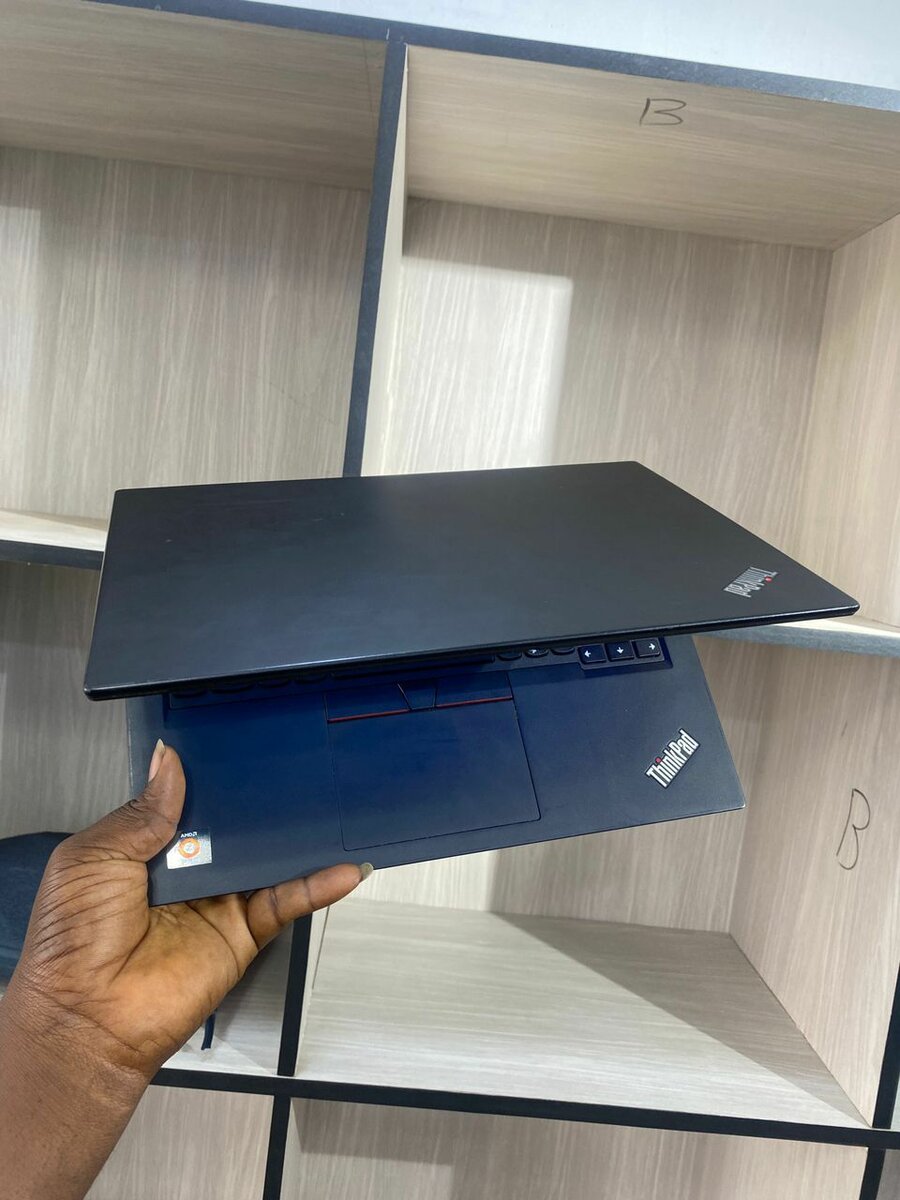 GAMING LENOVO THINKPAD X395 RYZEN 7