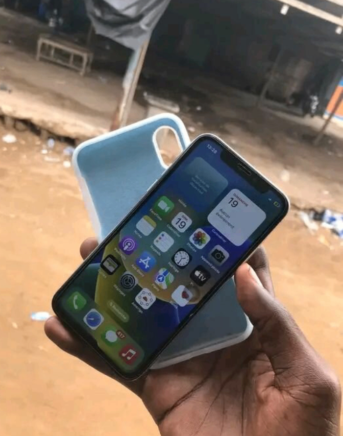 iPhone XR avec Coque