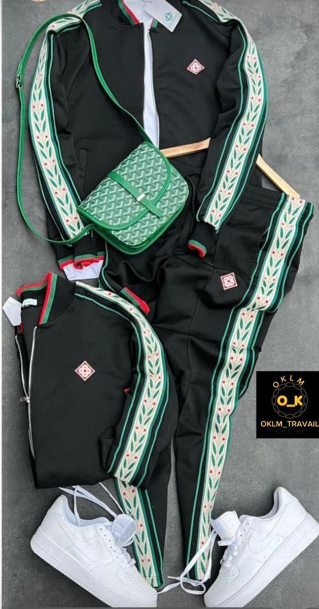 Ensemble de sport élégant