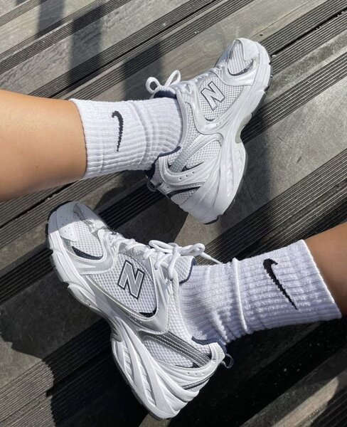 Baskets blanches confortables