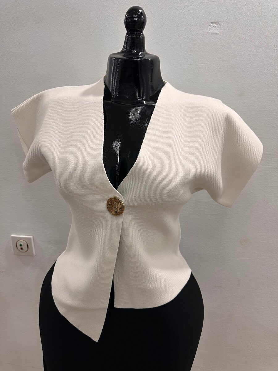 Veste blanche élégante femme