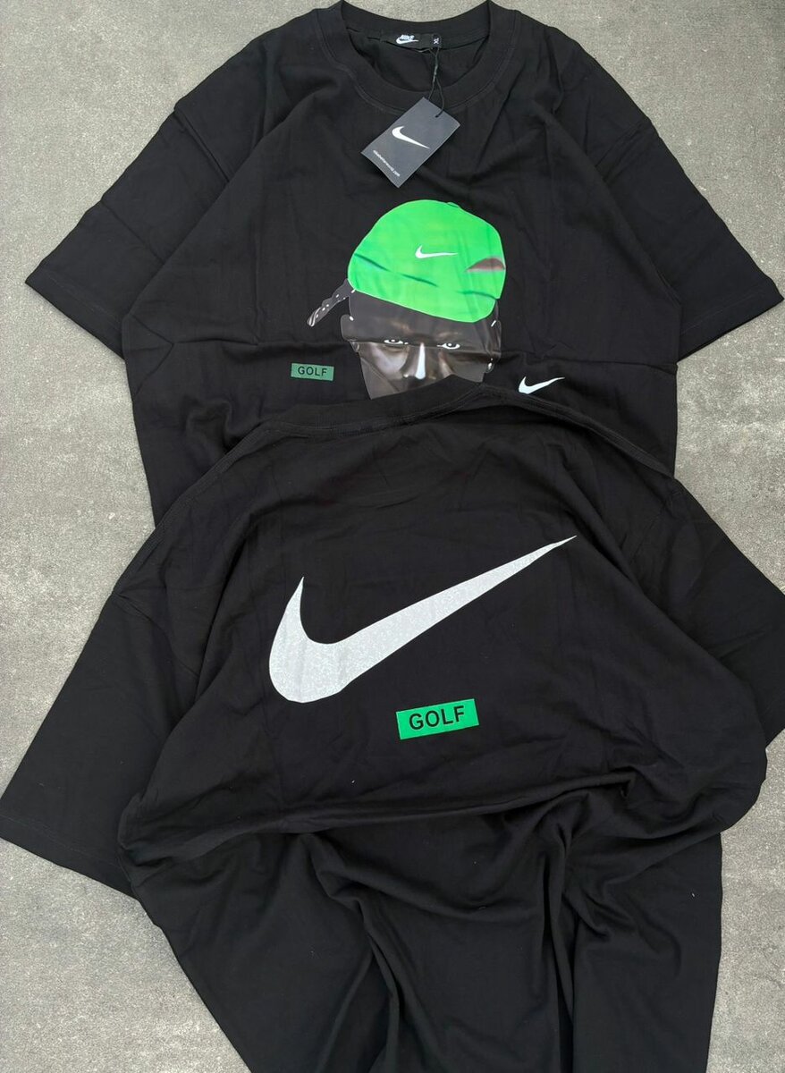 T-shirt Streetwear