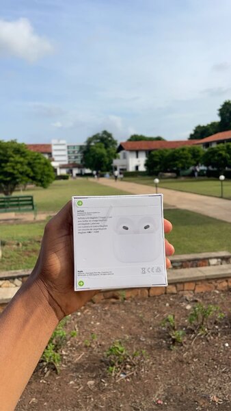 Apple AirPods 3rd Generation with MagSafe charging