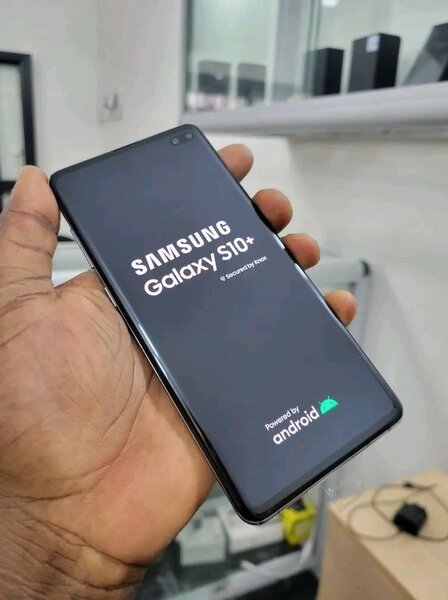 Samsung Galaxy S10+ Android