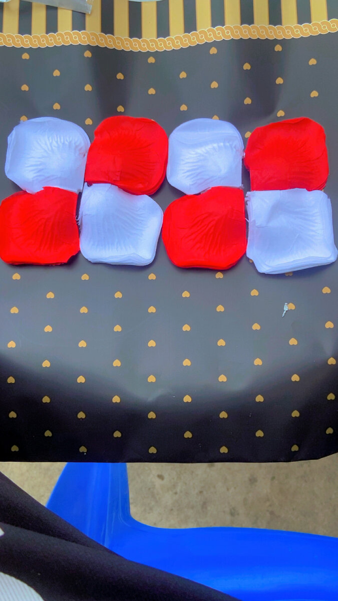 Pétales décoratifs en tissu