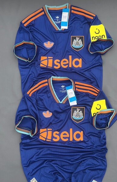 Maillots de football Adidas